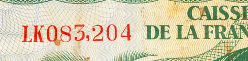 20F_AEF1943_P17b_red_serial_number.jpg